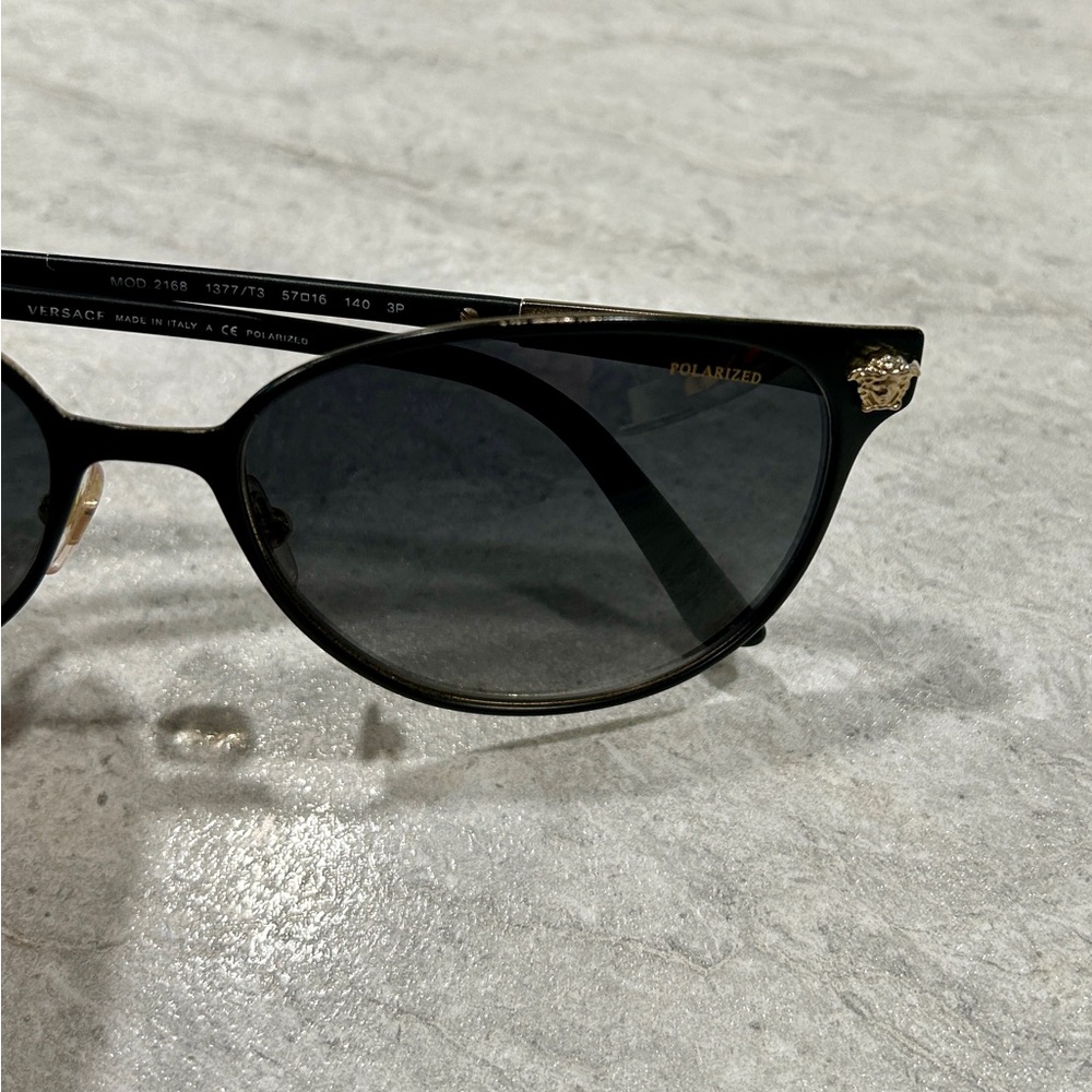 VERSACE MOD 2168 1377/T3 BLACK GOLD AUTHENTIC SUNGLASSES 57/16 - Picture 3 of 5